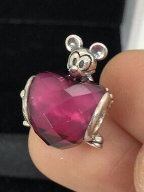 👍👍Pandora Disney Love Mickey Heart Murano Glass Charm